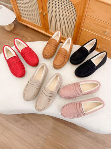 รองเท้าบู๊ตส้นแบนหนัง PU ทรงหัวมน พื้นยาง ด้านในขนแกะ ความหนาแน่นของขนแกะ รองเท้าบู๊ตแบบสวมสำหรับผู้หญิง ฤดูใบไม้ร่วง 2023