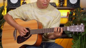 Đàn guitar acoustic Yamaha FG800 chính hãng tặng kèm máy tuner