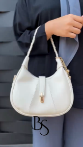 Pink Spirit Tas Selempang NAOMI Tas Bahu Wanita Korean Style Trendy Free Gantungan Lonceng Tas Cewek Terburu Luxury Collection Slingbag