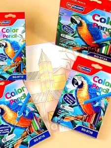 จัดส่งภายในประเทศ สีไม้ ดินสอสี ลากหลายเฉด ของขวัญเด็ก 12/18/24/36/48สี