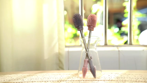 Haakaa Double-Ended Silicone Cleaning Brush | Baby Feeding Essential
