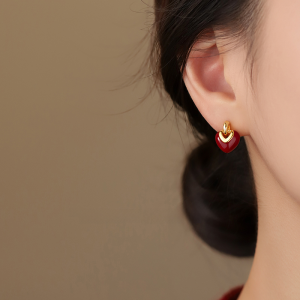 Red Heart Shaped S925 Pure Silver Earrings Luxury Elegant Vintage Style New Year Festive Jewelry for Women Fresh Outlined Design