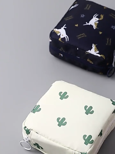 Sanitary Pads Napkin Storage Bag Large Capacity Portable Case Pouch Girl Student Cosmetic Accessory Beg Tuala Haid 卫生棉袋子