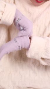 Bao Tay Len Gấu Trúc Nam Nữ Cảm Ứng Điện Thoại Tiện Lợi RQN2632 - requane