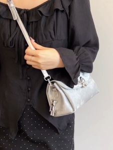 Tas Slempang Wanita Fashion: Tas Butterfly Elegan & Handbag Import Termurah