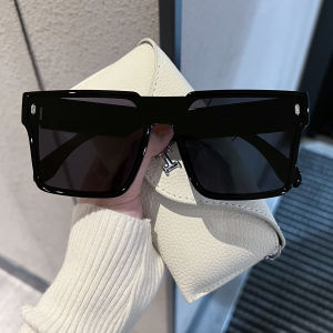 Set Myopia Glasses Mens and Womens Polarized Set of Glasses Sunglasses Driving Fashion Trendy Sunglasses Sun Protection Stylish One-Piece Lens