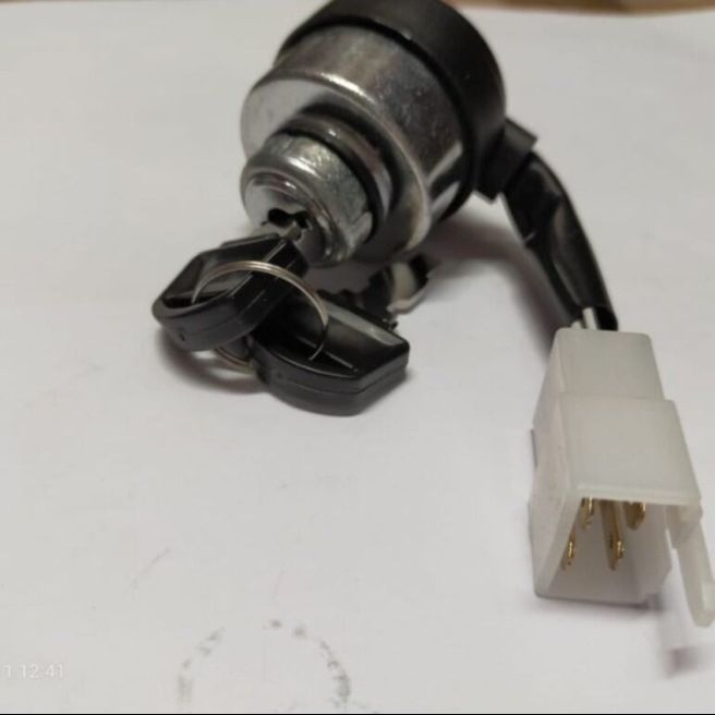 Kunci kontak / stater switch genset bensin (4 kabel)