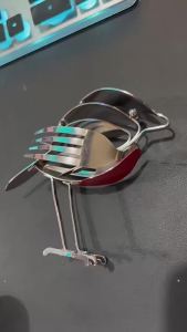Red Chest Robin Figurine Unique Scrap Cutlery Metal Mini Collectible Ornament For Bookshelf Study Desktop Window Sill Home Decor