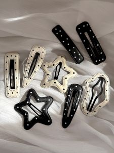 สีสันสดใส แฟชั่น คลิปผมรูปดาวลายจุด เครื่องประดับผมสไตล์เกาหลีสำหรับผู้หญิง ดีไซน์น่ารักและหวานๆ