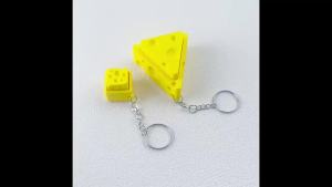 Cheese Fidget Clicker Keychain – 3D Printed Mini Cheese Keyboard Stress Relief Toy Portable Pocket Anti-Anxiety Fidget Gadget