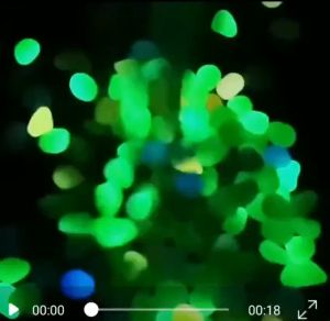 10 Viên Sỏi màu dạ Quang trang trí hồ cá tiểu cảnh