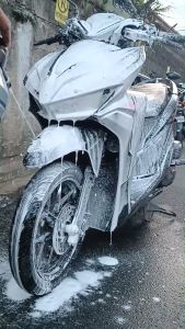 RAC 1 Liter Car Shampoo With Carnauba Wax