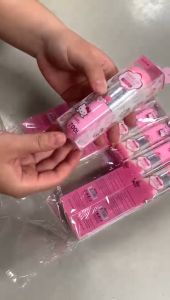 KUAS BLUSH ON HELLO KITTY 201 SINGLE MAKEUP BRUSH ALAT KECANTIKAN