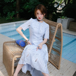 Slimming Lace Embroidered Hollow Dress