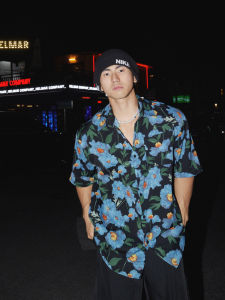 Áo Sơ Mi In Hình Hoa To Lỏng Phong Cách Retro