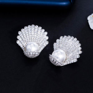 SEQUITO Elegant Full Micro Pave AAA Zircon Shell Stud Earrings with Round White Pearl Silver Plated Women Holiday Jewelry SE617