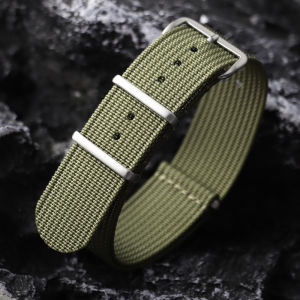 18 20 19 22mm Nylon Watch Band Strap Universal Matte Buckle Bracelet for Men Women Weave Wristband for Military Watch Watchband