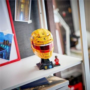 Ferrari Team Hamilton & Leclerc Helmet Assembly Toys