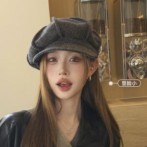 Autumn and Winter Versatile Cloud Octagonal Big Head Circumference Show Face Small Retro Painter Hat
