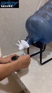 Spidy Dudukan Galon Miring Keran Penutup Dispenser Tatakan Air Minum dan Hanya Keran