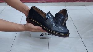 Sepatu Formal Docmart Kulit Syntetis Low Boots Kasual Formal Slip On Selop Slop Loafers kerja Lamaran pesta kondangan Pansus Resmi Sneakers Pria Wanita Almero Iden Series