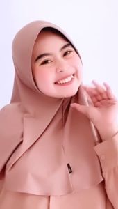 Hijabwan - Bergo Oval Jersey Hamidah | Kerudung Langsung Instan