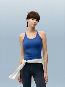 Bananain | Áo Tank Top U-Neck Có Đệm Mát Xa