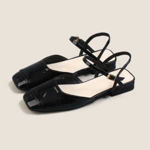Sandals for Women To Wear The New Summer with A Buckle French Flat Shoes Womens Square Toe with A Skirt