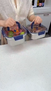 Stainless Steel Food Grade Large Capacity Lunch Box With Lid Thickened Insulated Lunch Box Storage Container For Fresh Food