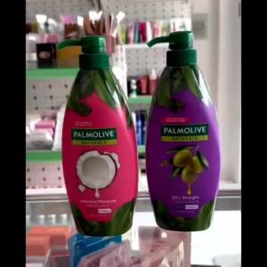 Dầu gội xả 2 in 1 Palmolive OK385 chiết xuất thiên nhiên giúp dưỡng ẩm tóc suôn mềm óng ả 600ml
