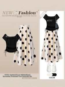 YINGKETUO | Slimming Butterfly Knit Top And Polka Dot Skirt Set