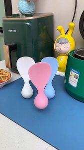 Rice scoop good quality economical price non-stick rice spoon heat-resistant plastic rice cooker scoop can stand and easy to clean
