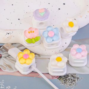 1/4 cái kẹp lưu trữ tổ chức Cáp sạc nam châm hoa 3D hoạt hình kẹp Bộ sạc để bàn dây dữ liệu dây tai nghe Nam châm cố định