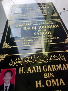 BATU NISAN PHOTO etsa granite UK 30 x 30 cm