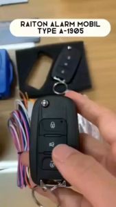 Raiton Alarm Mobil 1 Set Remot Model Kunci Lipat Non Sliding Anti Maling Tipe A-1905 Universal
