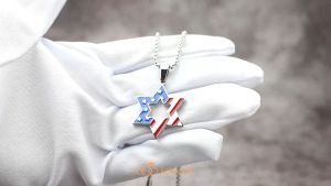 555jewelry จี้พร้อมสร้อยคอ สแตนเลส สตีล แท้ แฟชั่น ผู้ชาย และ ผู้หญิง ดีไซน์รูป ดาว 6แฉก และธง อเมริกา รุ่น MNC-P979 [P75]