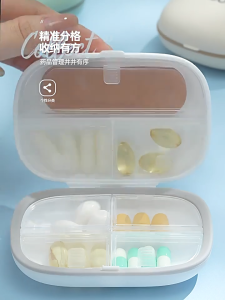 Ecoco Medicine Organizer Box Travel-Friendly Pill Organizer