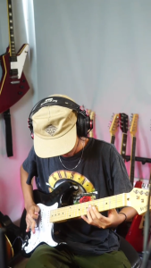 KOWE Gitar Elektrik Original Seri Stronger SSH Bonus Wireless Jeck