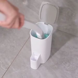 Chổi Cọ Bồn Cầu Vệ Sinh Toilet Dùng 1 Lần Cleany Homie CT-01 Chứa Nước Tẩy Diệt Khuẩn Có Dán Treo Tường