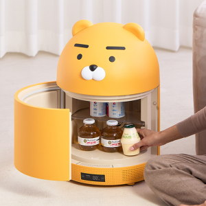 Mini Bluetooth Fridge Brown Bear Design USB Digital Accessories Beverage Cooler Compact Size Low Noise Energy Efficient