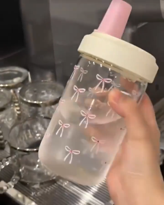 Straw Cup 500ml Large Capacity Water Bottle700ml Drinkware Plastic Bowknot Cup With Lid Straw Bubble Tea Coffee