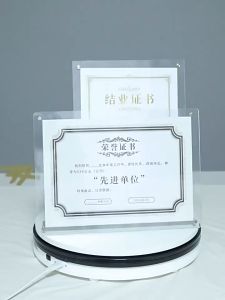 Standing Frame Akrilik Bingkai Foto Akrilik Poster Foto Brosur Akrilik A4