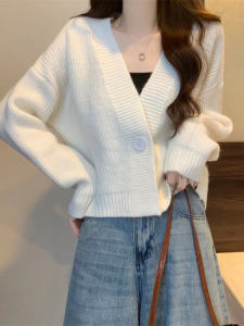 ดีไซน์ Sensation แขนสั้น ยาว เสื้อสเวตเตอร์ถัก เสื้อโค้ท ผู้หญิง ฤดูใบไม้ผลิ ฤดูใบไม้ร่วง คอวี นุ่ม สไตล์ขี้เกียจ พรางหุ่น ถัก เสื้อท่อนบน