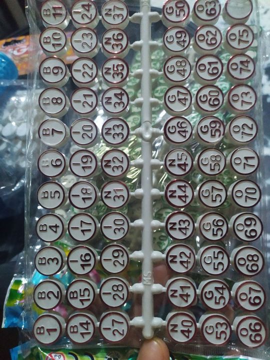 Bingo%20Bolilyo/Chips%20High%20Quality%20%20Plastic%20Materials%20Colored%20Random%20-%20Image%203