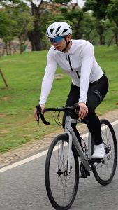 WOSAWE ฤดูร้อนผู้ชายกางเกงปั่นจักรยาน 5D เบาะกันกระแทกระบายอากาศสะท้อนแสงกีฬาจักรยานแน่น