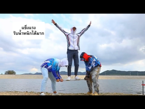 สวิงตกปลา สวิงตักปลา ที่ตักปลา กระชอนตักปลา อุปกรณ์ตกปลาสแตนเลส เสาร์ยืดหดได้ ตาข่ายคุณภาพดี