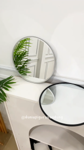 Kaca Cermin Bulat Dinding Gantung Aesthetic 30 x 30cm - Cermin Kamar Mandi / Cermin Makeup