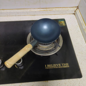 Mini round Bottom Small Wok Iron Cooking Utensil for One Person Egg Fry Rice Noodles Uncoated Kitchen Cooking Tool for Stove