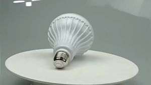 Led âm nhạc bóng đèn Disco ánh sáng với Loa Bluetooth LED ánh sáng RGB thay đổi đèn W/BT loa không dây Zweicx