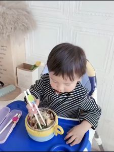 Sumpit anak / Sumpit latihan anak-anak /CHILDREN CHOPSTICK / SUMPIT BELAJAR ANAK/SUMPIT BELAJAR MOTORIK ANAK SH AG06